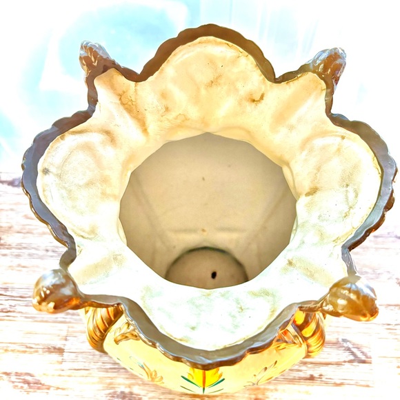 Vintage Italy Hand Painted Urn Yellow Floral Scallop Italian Terracotta Vase - Picture 3 of 10